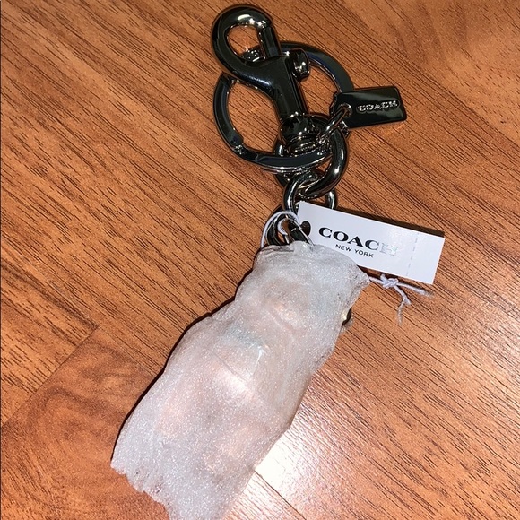NWT Coach Rose Gold 3D Bear Keychain - Picture 6 of 9